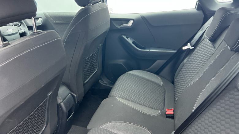 Ford Puma 1.0 EcoBoost Hybrid mHEV Titanium 5dr Petrol Hatchback